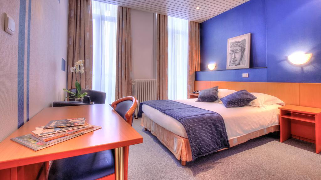 Hotel Le Terminus Mons Room photo