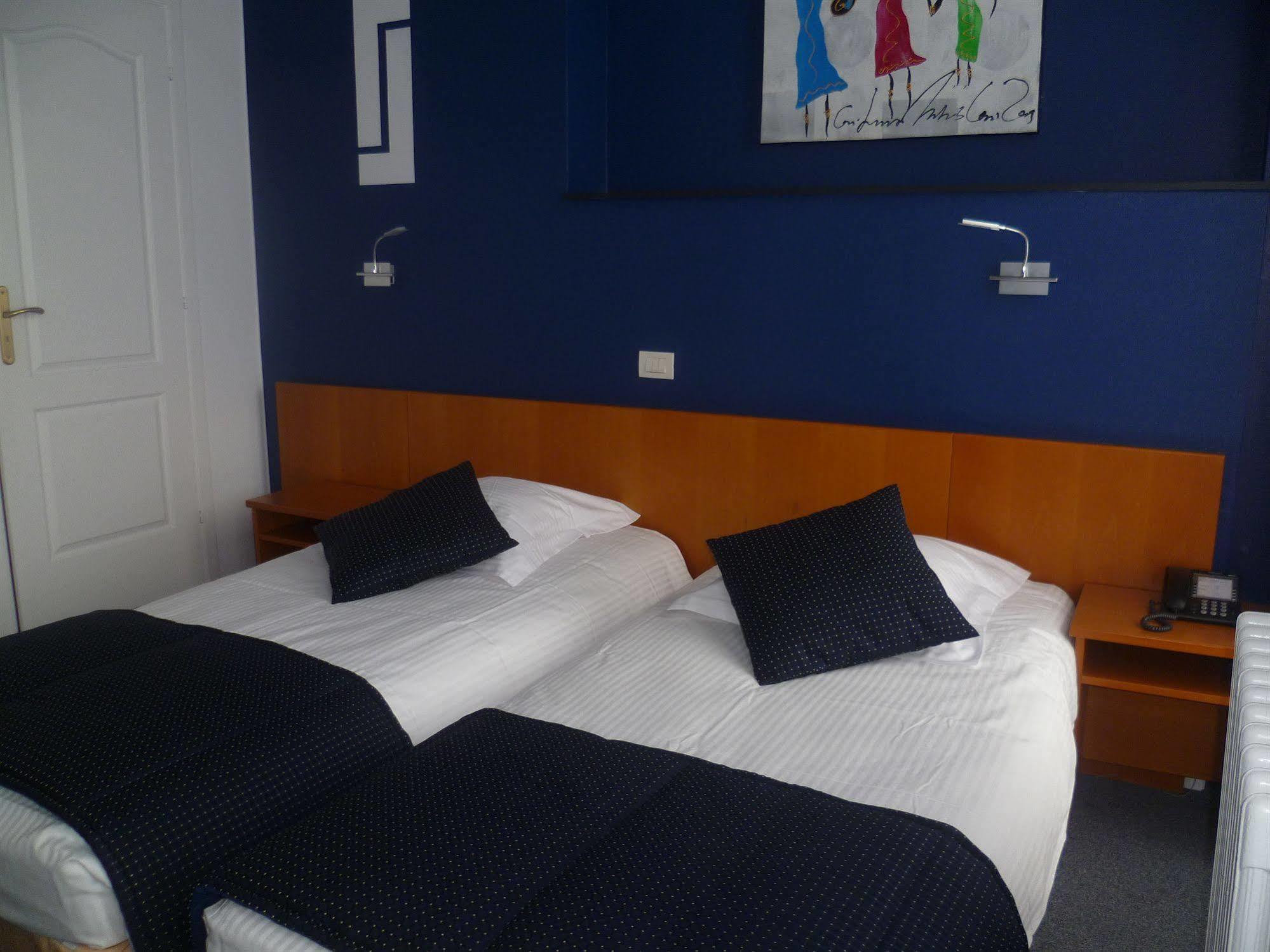 Hotel Le Terminus Mons Exterior photo